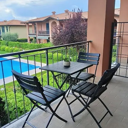 Anto's House - - Pool View Raffa